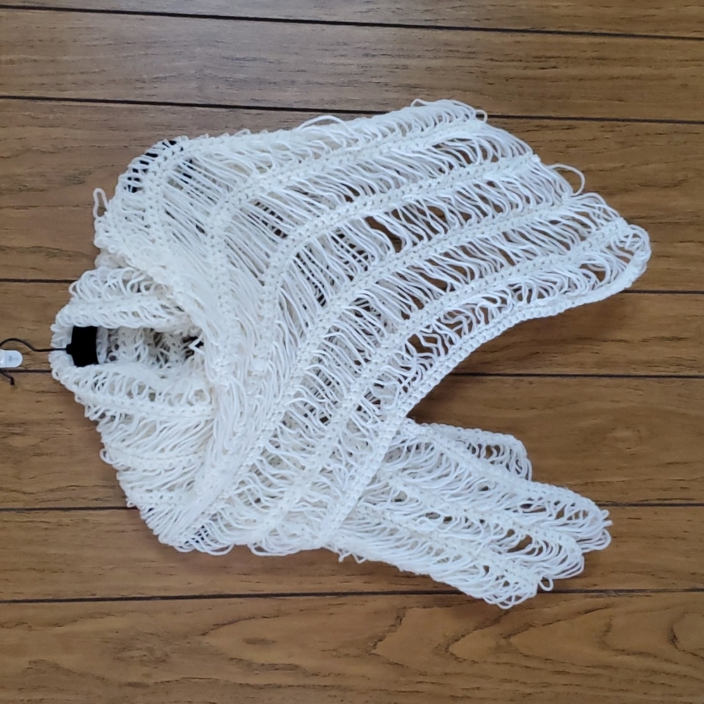 Off-White Handmade Vintage Wrap Around Shawl